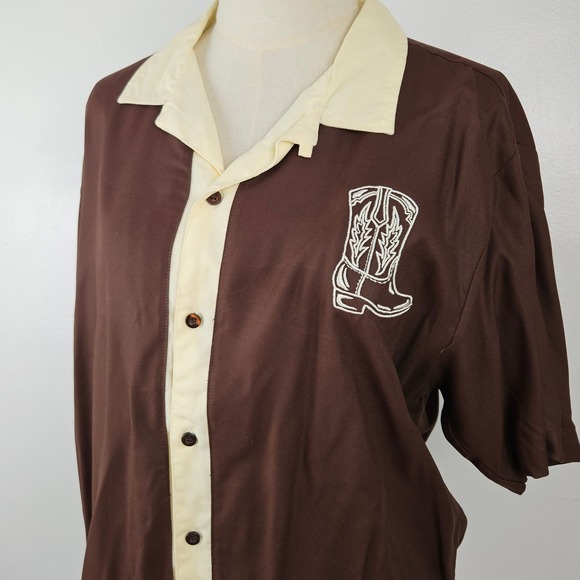 Retro Cowboy Boot Embroidered Button Down Shirt Men's M Brown Ivory Western - Picture 1 of 6